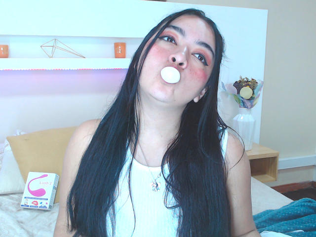 MiaCharlotte - Sexe cam en vivo - 13836552