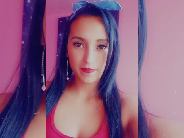 LatinXimena - Porno na żywo i seks kamera - 13838916