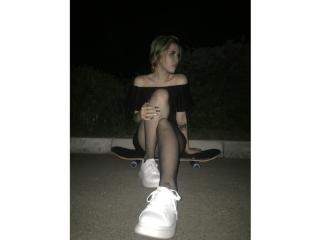 SweetBeee - Live porn &amp; sex cam - 13843184