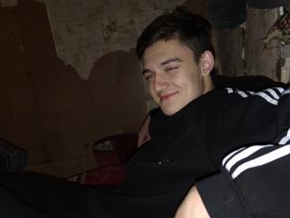 AlexSexyAlex - Live sex cam - 13868228