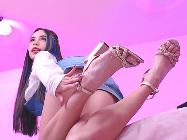 AnnieJules - Porno na żywo i seks kamera - 13871432