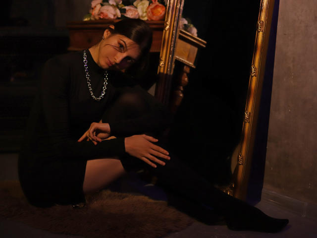 LiaWesley - Sexe cam en vivo - 13875996