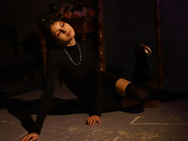 LiaWesley - Live porn &amp; sex cam - 13876000