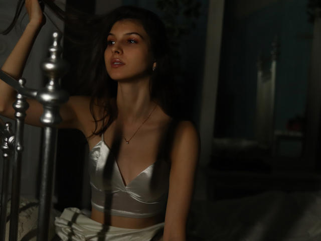 LiaWesley - сексуальная веб-камера в реальном времени - 13876376