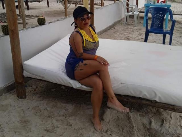 MilfLesbian - Live sexe cam - 13882436