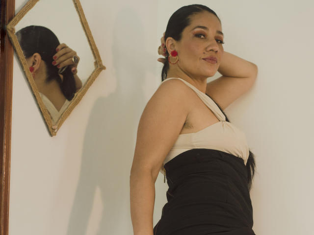 KaylaI - Live sexe cam - 13889352
