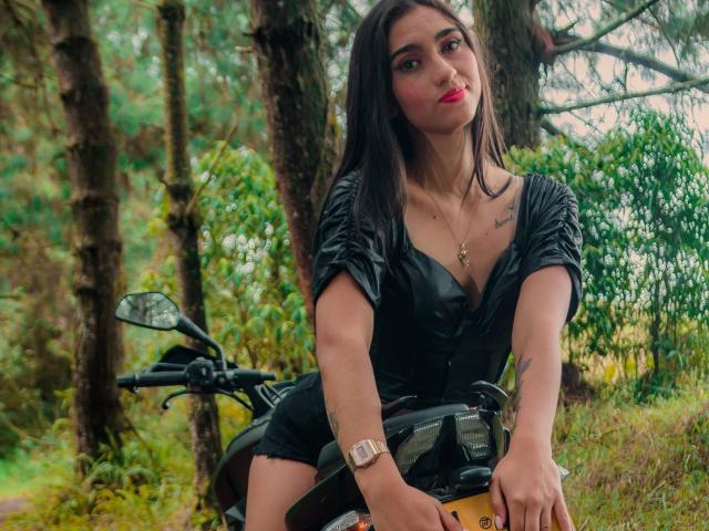 CameronCossio - сексуальная веб-камера в реальном времени - 13889748