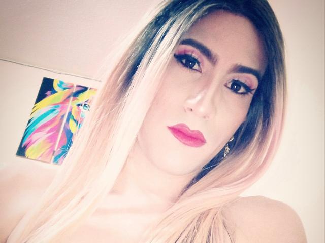 AmbarJonesX - Live sexe cam - 13894204