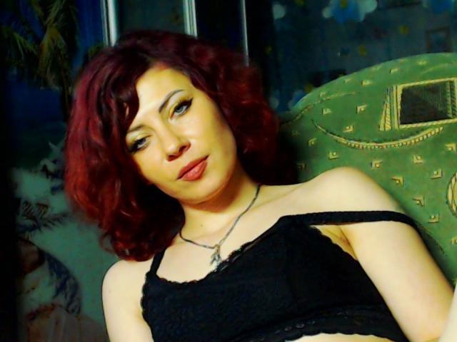 JuliaIce - сексуальная веб-камера в реальном времени - 13896276