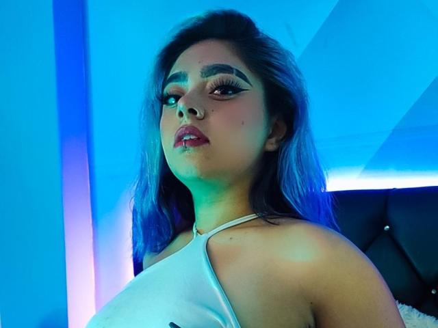 TifannyBlue - Live porn &amp; sex cam - 13928532