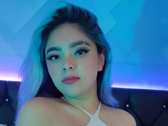 TifannyBlue - Live porn &amp; sex cam - 13930560