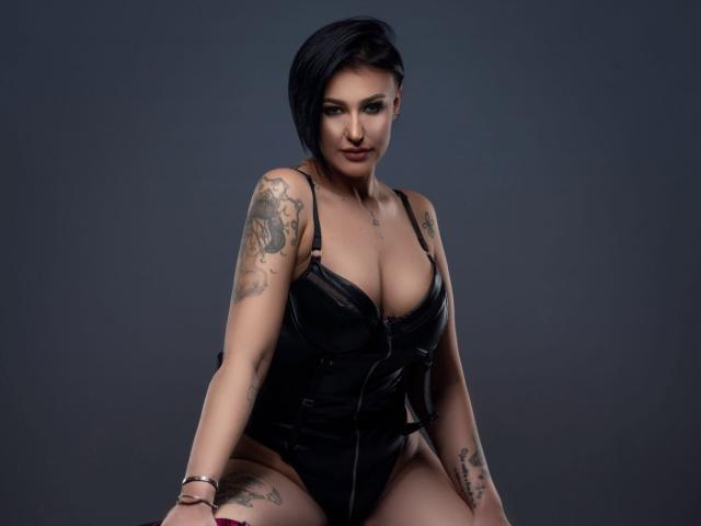 MazeInky - Live sexe cam - 13938568