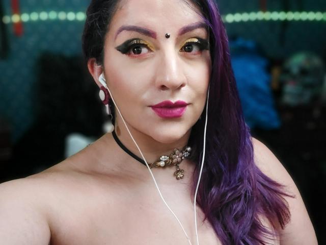 AndreaSharick - Live Sex Cam - 13944468