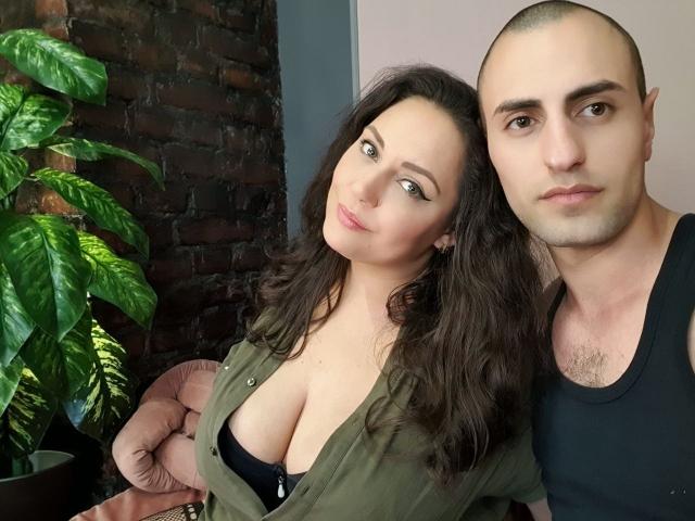 OscarAndJanin - Live porn &amp; sex cam - 13944516