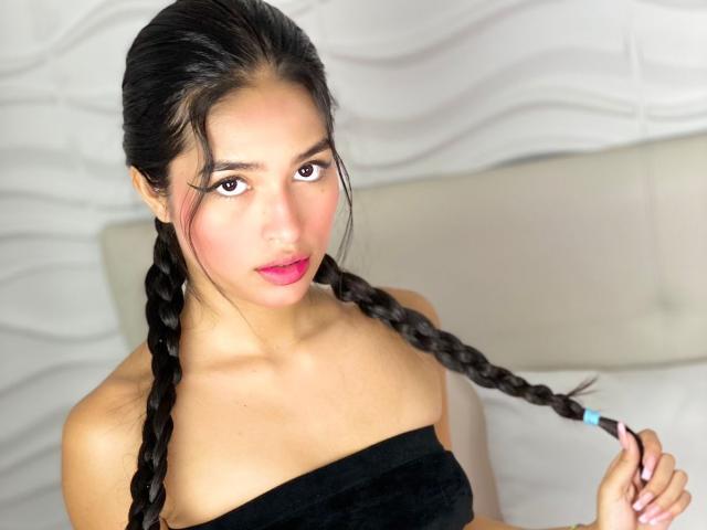 DulceMiller - Live sex cam - 13949860