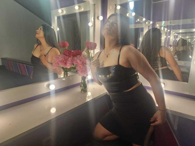 Solvega - Camera khiêu dâm &amp; quyến rũ trực tiếp - 13958668