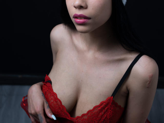 KiiaraSexy - Camera khiêu dâm &amp; quyến rũ trực tiếp - 13973880