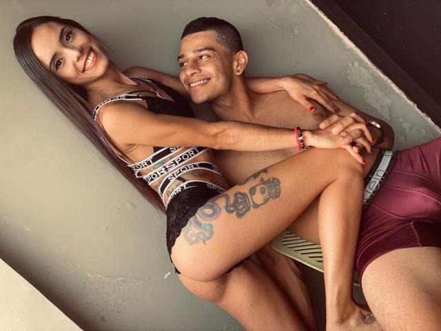 LucyAndRick - Live sexe cam - 13977412