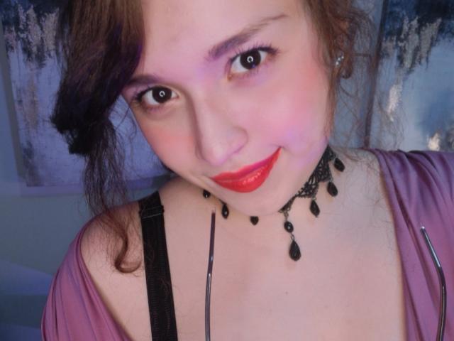 EmmaBello - Live porn &amp; sex cam - 13981356