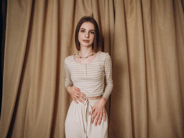 LamaKare - Live sex cam - 13989404