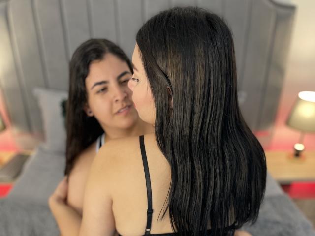 AmberAntonella - Live porn &amp; sex cam - 13990280