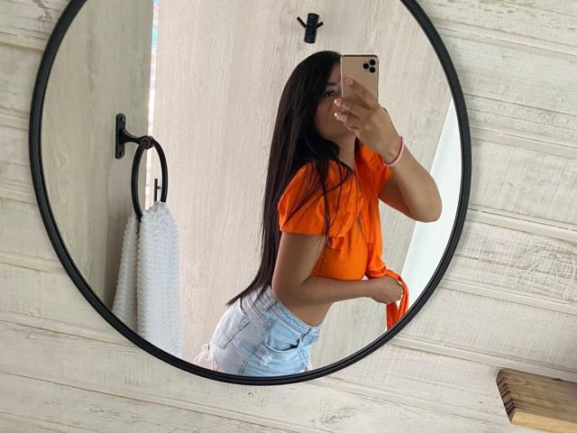 AlissonTaylo - Live porn &amp; sex cam - 14009556