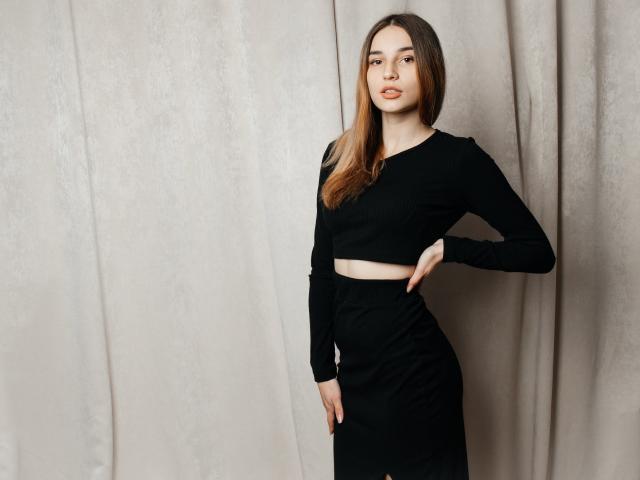 ElizaSaner - Sexe cam en vivo - 14011084