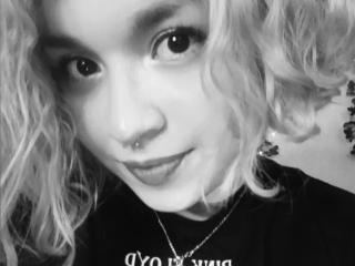 EmmaBello - Live porn &amp; sex cam - 14021600