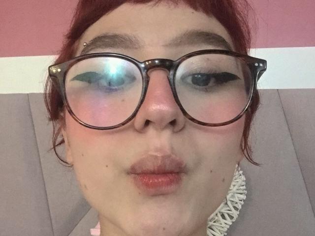 LiaAlbanni - Porno na żywo i seks kamera - 14027644