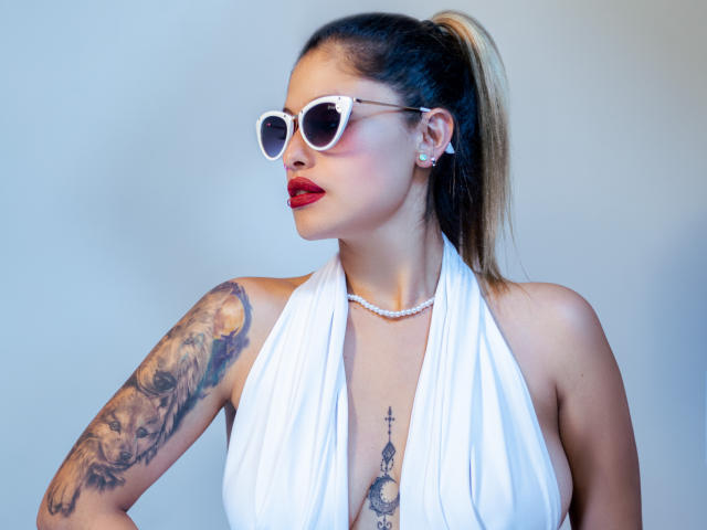 CharlotteCambell - сексуальная веб-камера в реальном времени - 14033692