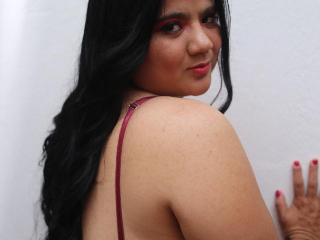 lailaSofia - Élő pornó és szexkamera - 14034224