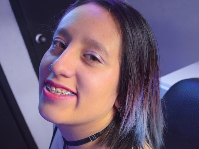 NatalieHarris - Élő pornó és szexkamera - 14043780