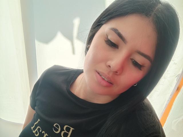 AshleyKatelyn - Porno na żywo i seks kamera - 14045272