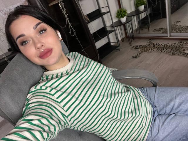 BlackFoxx - Live sex cam - 14047752