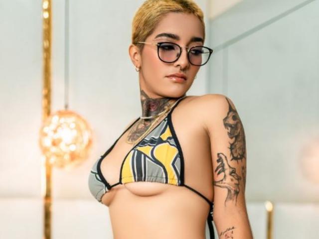 KarinaBel - Live porn &amp; sex cam - 14066588