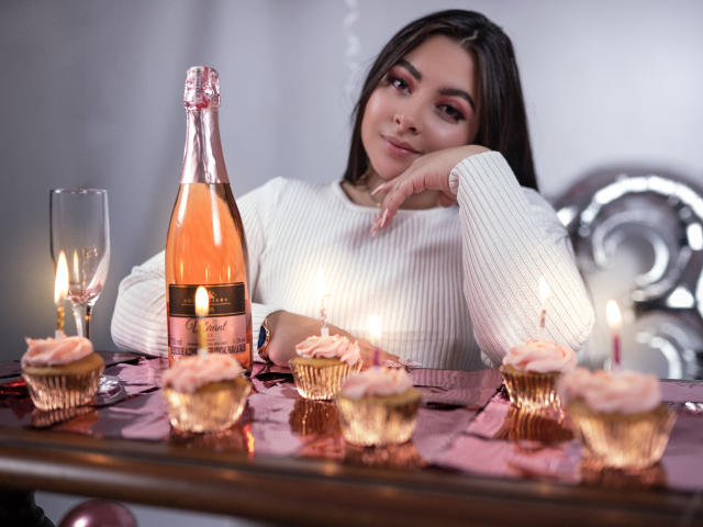 ValerySanders - Sexe cam en vivo - 14073276