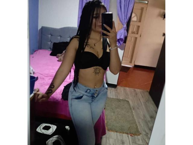 CamillaSuarez - Live porn &amp; sex cam - 14073372