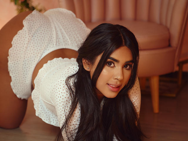 IsabellaDior - сексуальная веб-камера в реальном времени - 14074972