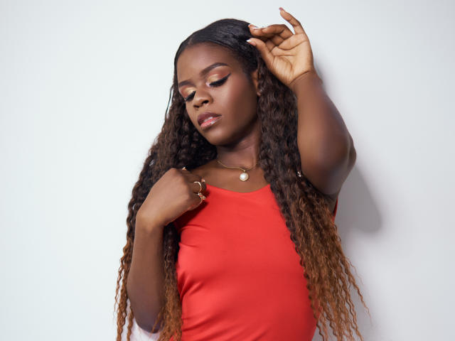 NaomyZanotti - Live porn &amp; sex cam - 14077720