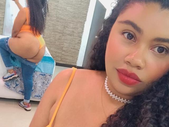 KimRoberts - Sexe cam en vivo - 14084624