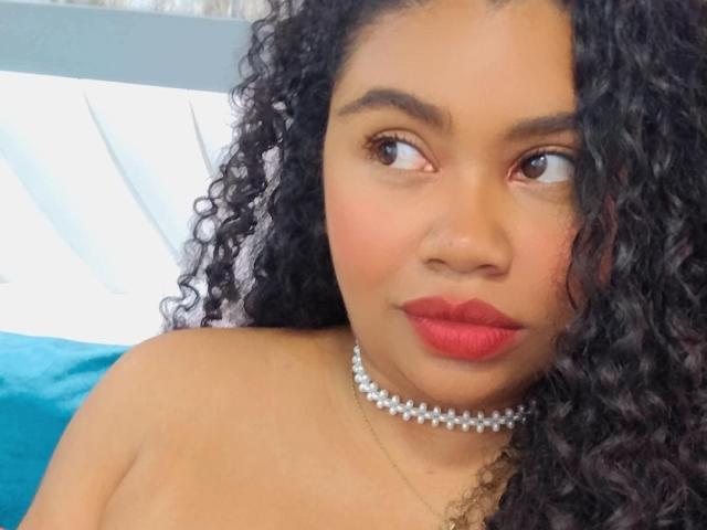 KimRoberts - Live porn &amp; sex cam - 14084628