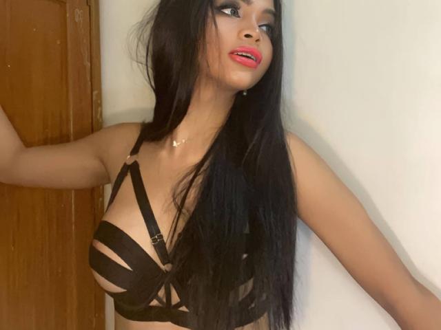 AdrianaQueenTS - Sexe cam en vivo - 14085896