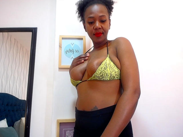 CorallHotty - ライブポルノ&amp;セックスカム - 14087584