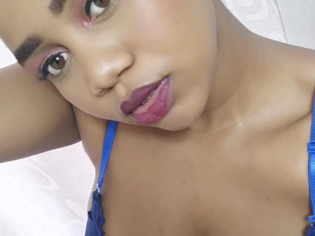 AvaVernacci - Sexe cam en vivo - 14089068