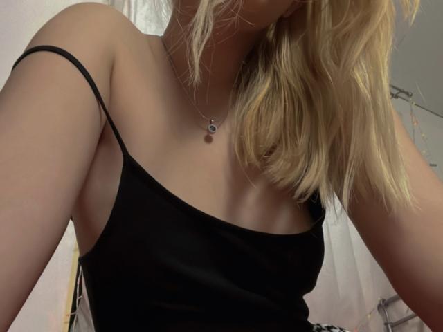 BeautySlim - Porno na żywo i seks kamera - 14097624