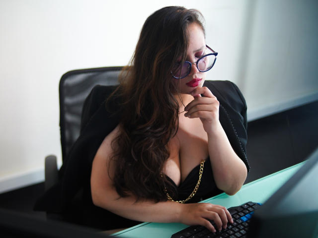 MelisaSanz - Sexe cam en vivo - 14113224