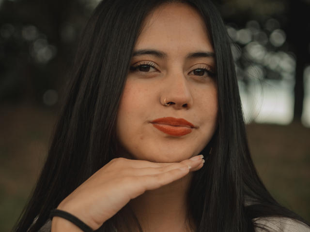 SophieI - Live sex cam - 14119784