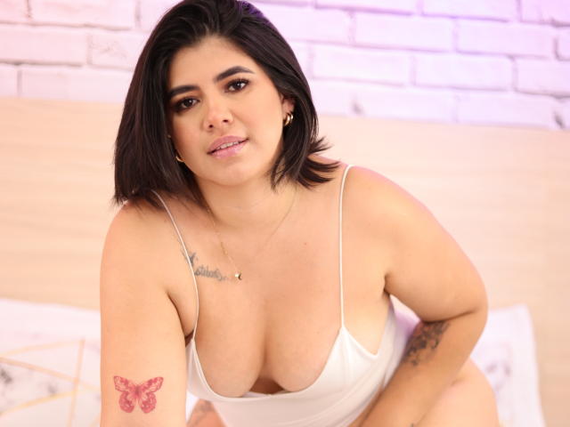 AnnikaRose - Sexe cam en vivo - 14120304