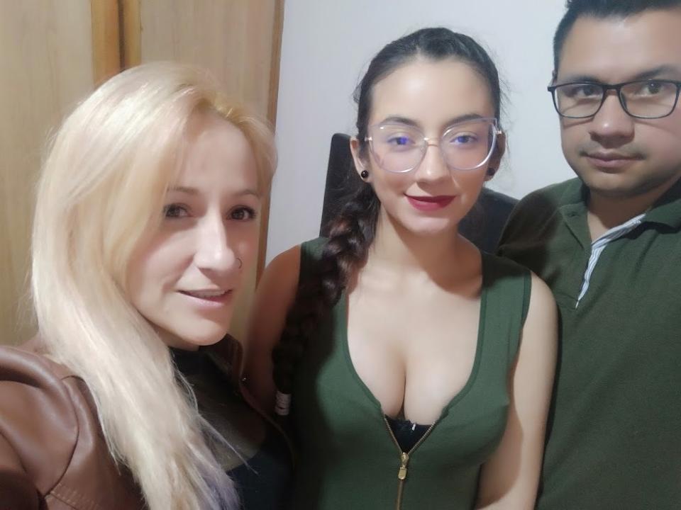 ThreeSomeCole - Sexe cam en vivo - 14131052