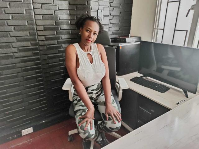 CorallHotty - Live porn &amp; sex cam - 14142652